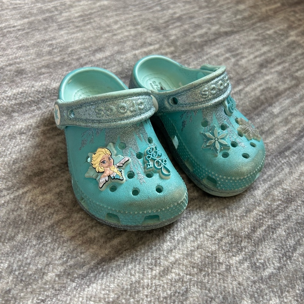 CROCS Kids Aqua Frozen Water Shoes